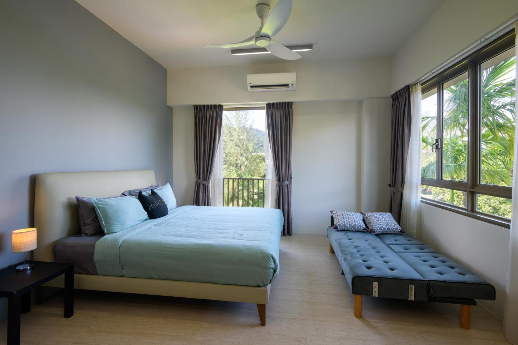 By The Sea Beach Front Apartment Бату Феринги Екстериор снимка