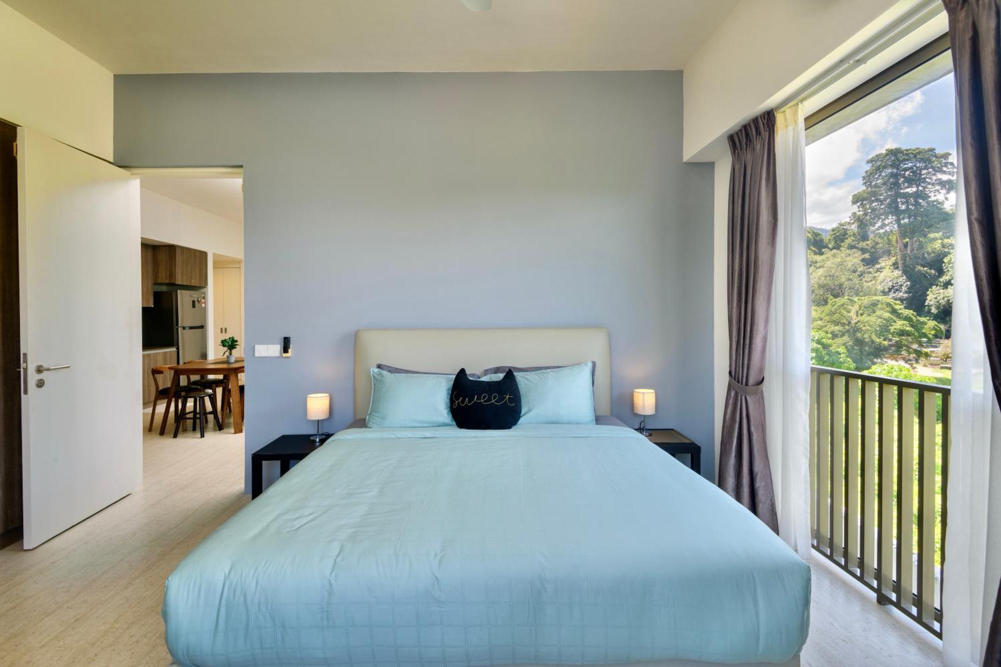By The Sea Beach Front Apartment Бату Феринги Екстериор снимка