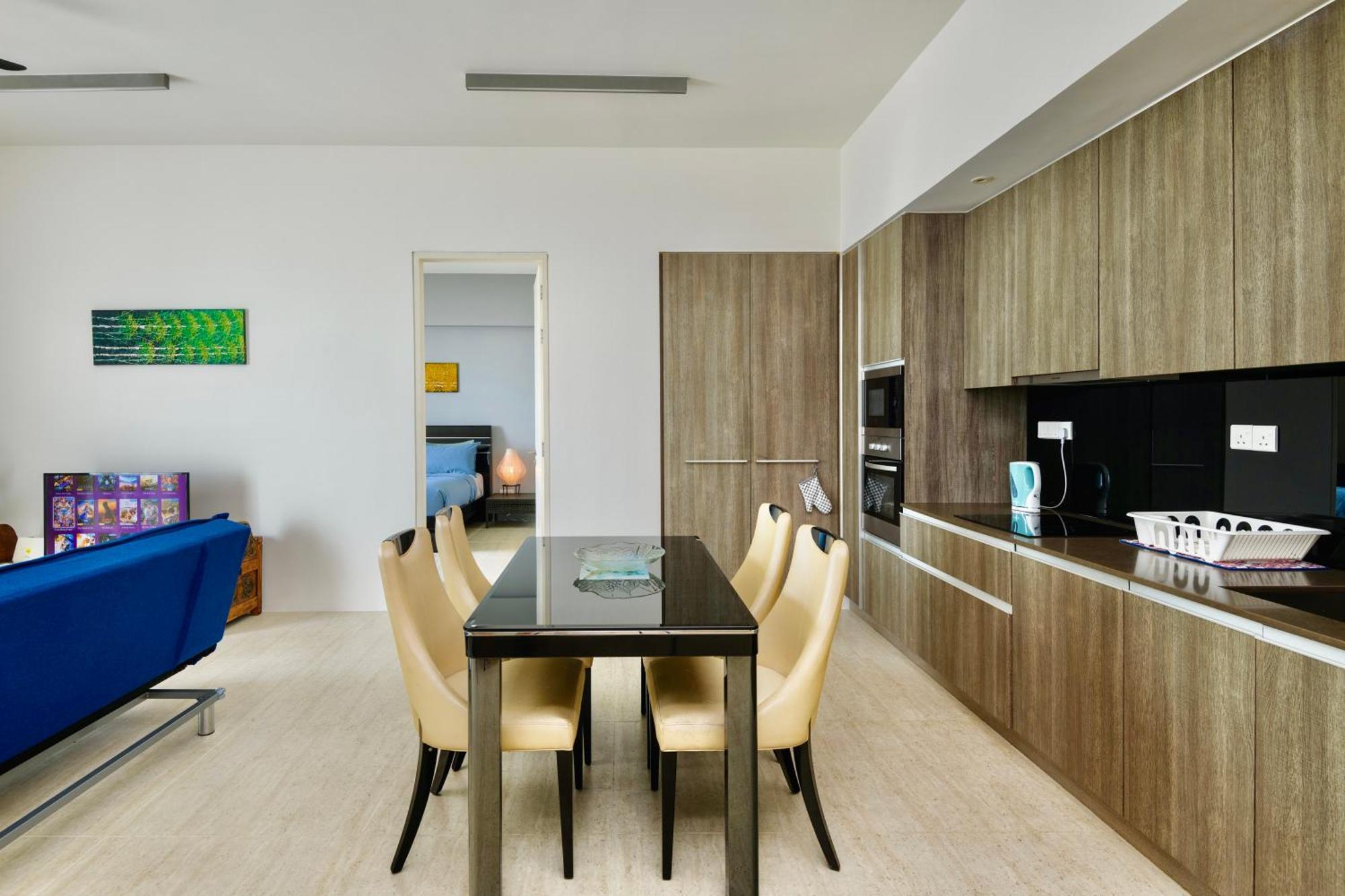 By The Sea Beach Front Apartment Бату Феринги Екстериор снимка